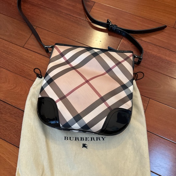 Burberry cross-body bag (canvas body with black leather trimming) - Picture 2 of 5